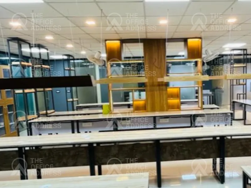 Deskro in Sapru Marg, Lucknow